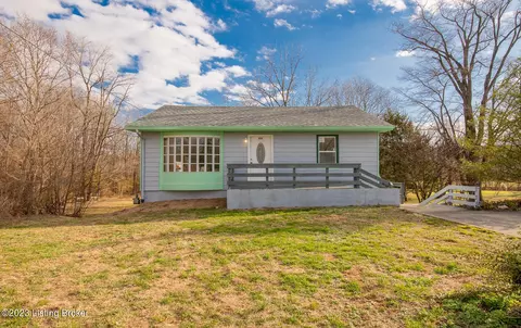 13019 Meadowlawn Dr, Louisville, KY 40272