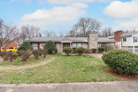 9510 Shoshone Way, Louisville, KY 40258
