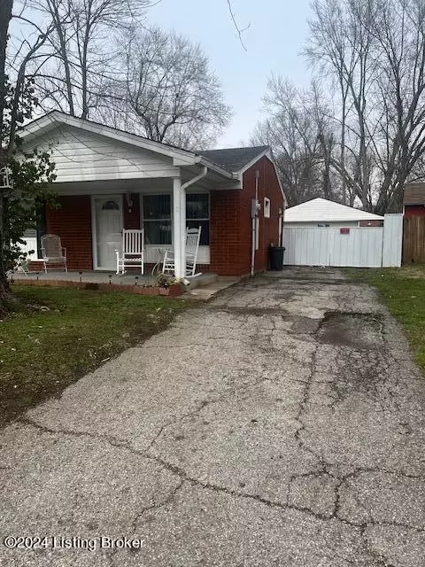 4607 Flushing Way, Louisville, KY 40272