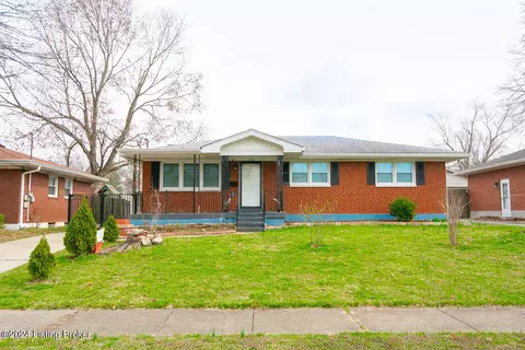 4409 Cloverleaf Dr, Louisville, KY 40216