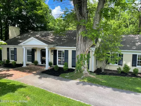 28 Southwind Rd, Louisville, KY 40207