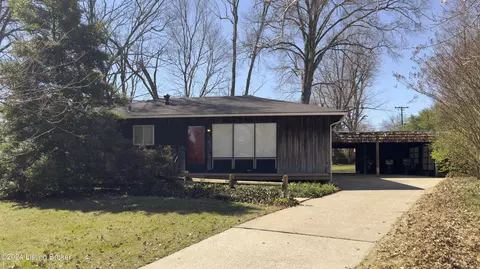 9802 Orlandi Ct, Louisville, KY 40299