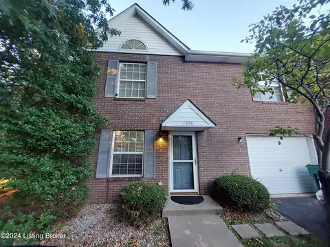 4536 Meadow Lark Manor Ln, Louisville, KY 40245