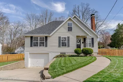 301 Clover Ln, Louisville, KY 40207