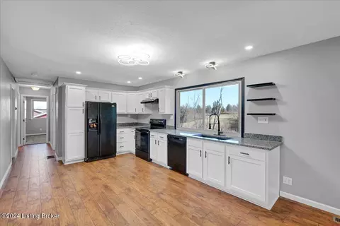 Kitchen - 211 Wolfpen Rd, Pendleton, KY 40055 photo 1 of 3