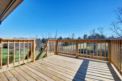 Exterior - 211 Wolfpen Rd, Pendleton, KY 40055 photo 2 of 4