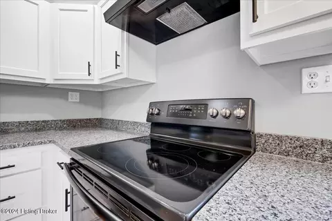 Kitchen - 211 Wolfpen Rd, Pendleton, KY 40055 photo 3 of 3