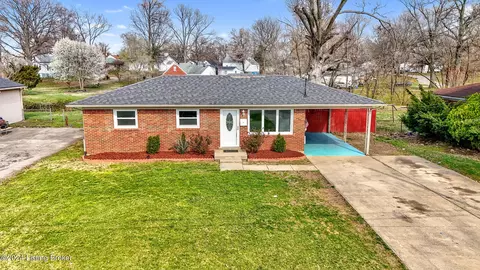 2523 Coronet Dr, Louisville, KY 40216