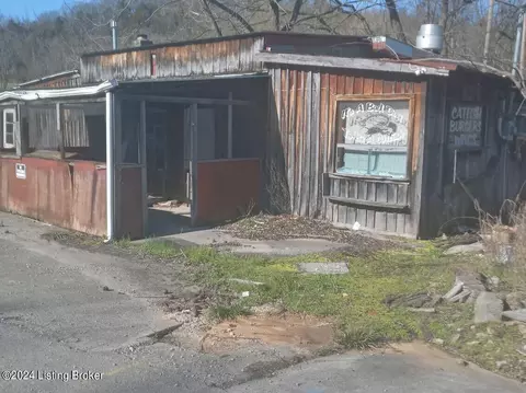 414 W Main St, Horse Cave, KY 42749