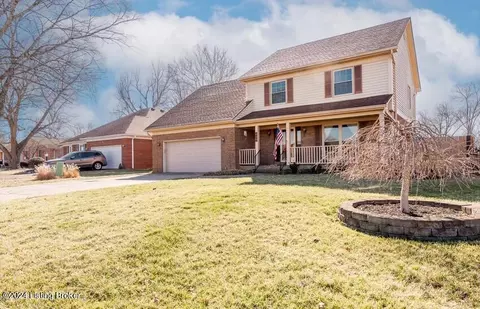 4808 Trackers Way, Louisville, KY 40216