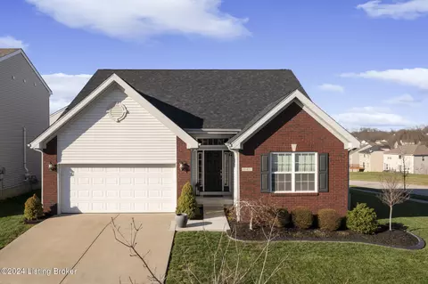 16403 Rockcrest View Ln, Louisville, KY 40245