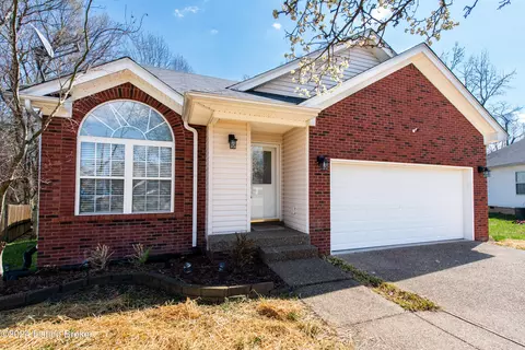 11125 Meadow Chase Ct, Louisville, KY 40229