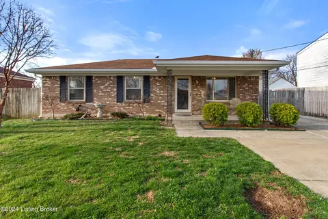 3712 Arcadia Ct, Louisville, KY 40229