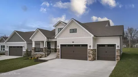 7915 Cultivator Ct, Louisville, KY 40291