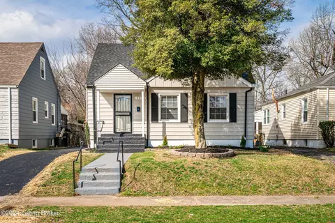 1130 Plato Ter, Louisville, KY 40211
