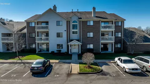 3501 Lennox View Ct #104, Louisville, KY 40299
