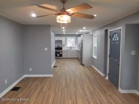 Entry Way - 177 N 42 Loop, Pendleton, KY 40055 photo 1 of 2