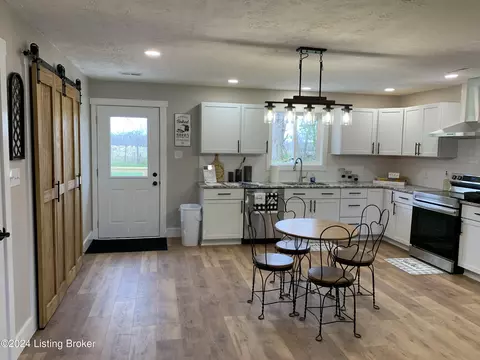 1747 New Cut Rd, Campbellsburg, KY 40011