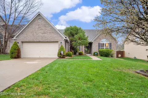 8503 Bucking Trail Ct, Louisville, KY 40291