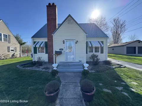 116 Lake Terrace Dr, Flemingsburg, KY 41041