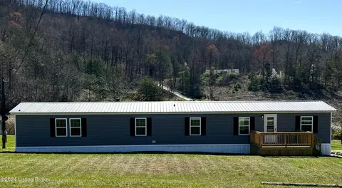 252 Jerrica Leigh Ln, Stanton, KY 40380