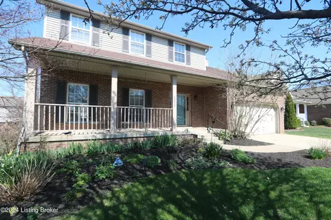 5230 Craigs Creek Dr, Louisville, KY 40241