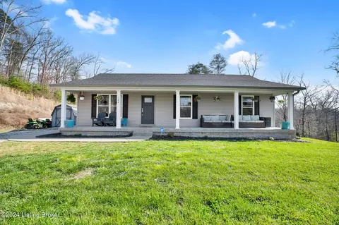 140 E Audubon Dr, Shepherdsville, KY 40165