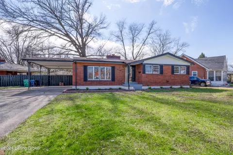 2402 Elkhorn Ln, Louisville, KY 40216