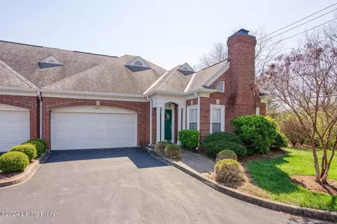 5932 Ashwood Bluff Dr, Louisville, KY 40207