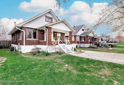 2435 Sherry Rd, Louisville, KY 40217
