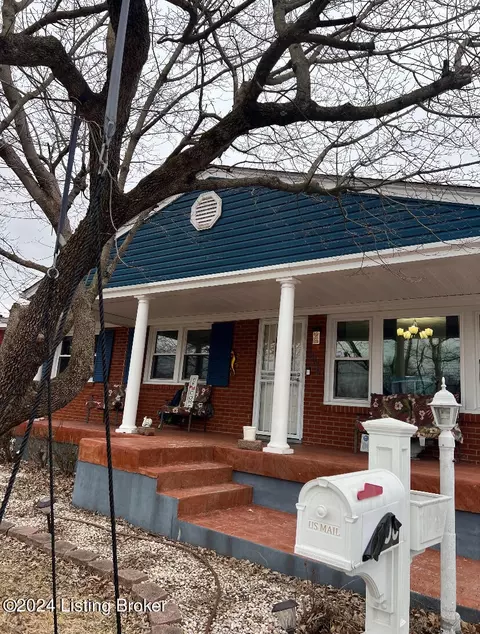 3406 Twin Oak Ln, Louisville, KY 40219