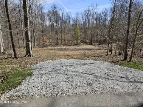 5 Rolling Fork Church Rd, Boston, KY 40107