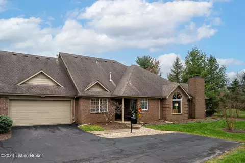 4104 Adelaide Ct, Louisville, KY 40241