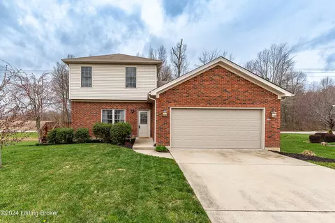 12309 Pinta Pl, Sellersburg, IN 47172