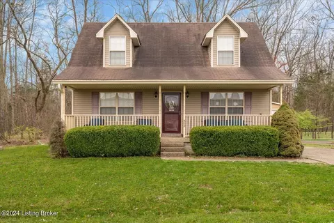 453 Reichmuth Ln, Shepherdsville, KY 40165