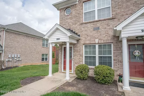 6011 Wooded Creek Dr #201, Louisville, KY 40291