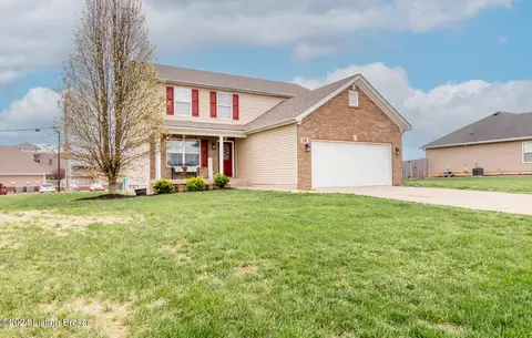 210 Crown Ct, Mount Washington, KY 40047