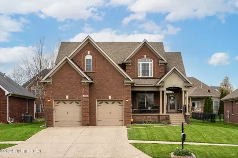 7904 Emma Ct, Louisville, KY 40291