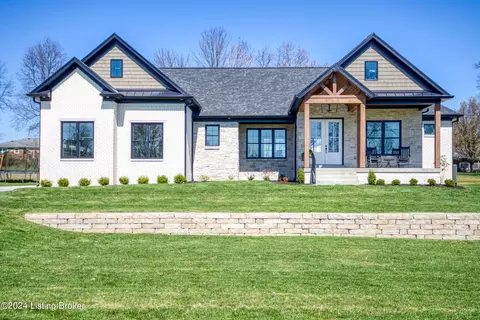 207 Crossroads Dr, Mount Washington, KY 40047