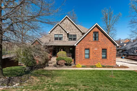 3533 Lafayette Pkwy, Floyds Knobs, IN 47119
