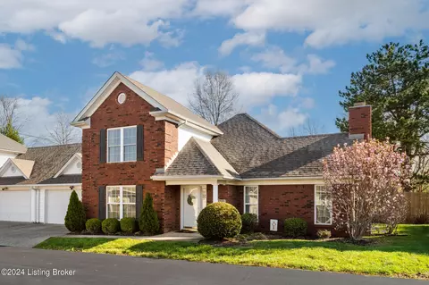 7803 Foxlair Way, Louisville, KY 40220
