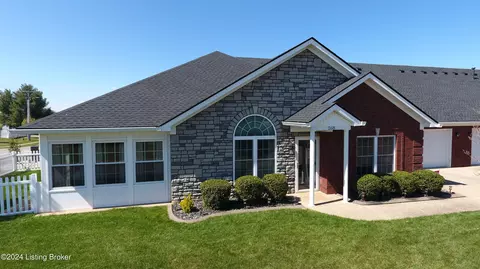 268 Adrian Ave, Mount Washington, KY 40047