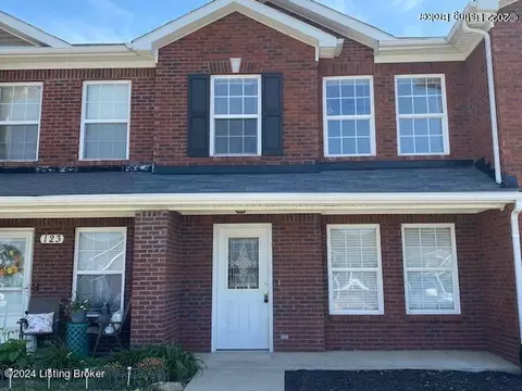 121 Avondale Dr, Bardstown, KY 40004