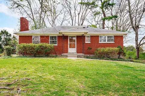 5312 Saint Gabriel Ln, Louisville, KY 40291