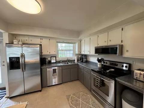Kitchen - 12517 Farmbrook Dr, Louisville, KY 40243 photo 1 of 1