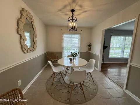 Dining - 12517 Farmbrook Dr, Louisville, KY 40243 photo 2 of 2