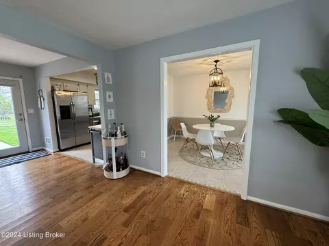 Dining - 12517 Farmbrook Dr, Louisville, KY 40243 photo 1 of 2