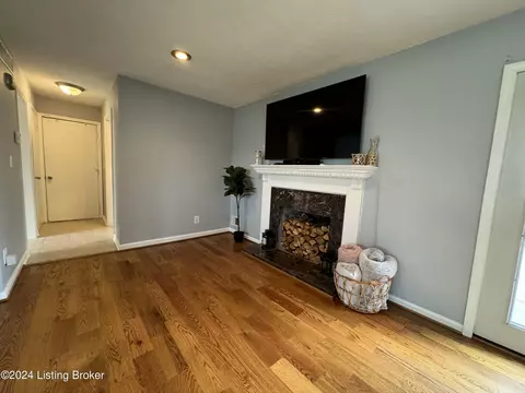 Living - 12517 Farmbrook Dr, Louisville, KY 40243 photo 3 of 4