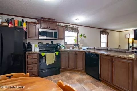 Kitchen - 2824 Stringtown Rd, Guston, KY 40142 photo 2 of 4