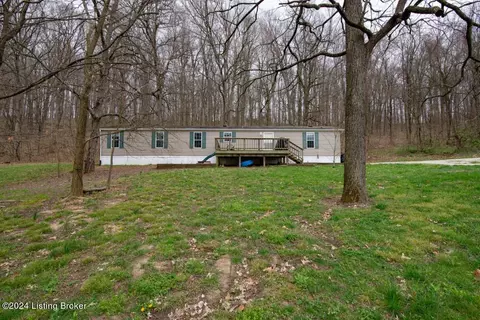 Exterior - 2824 Stringtown Rd, Guston, KY 40142 photo 4 of 7